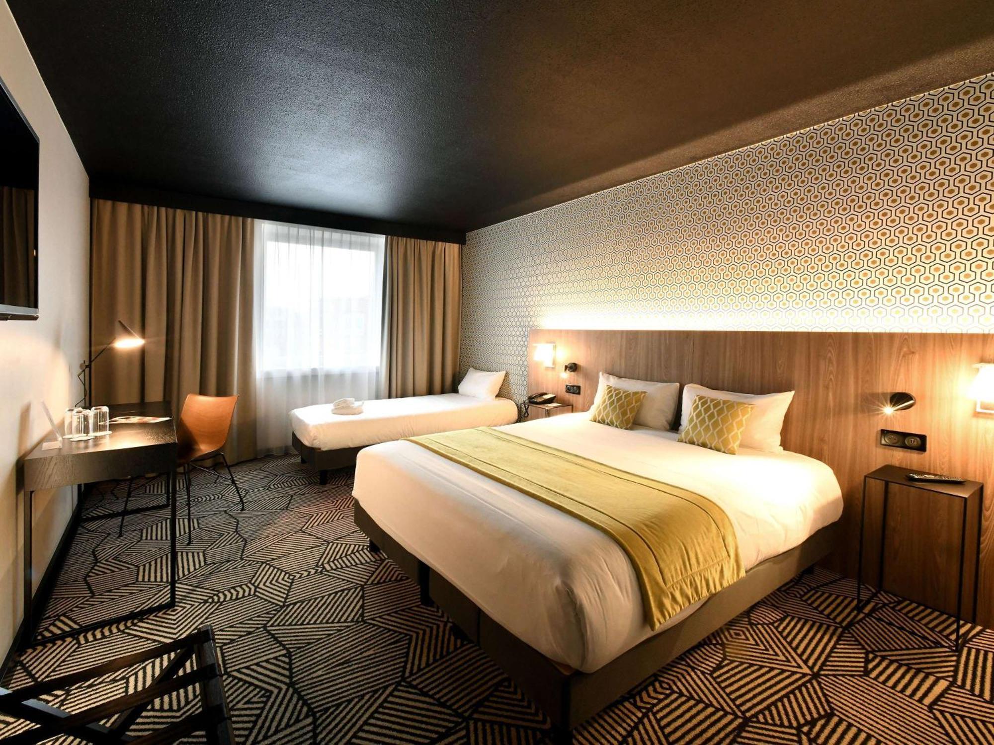 Mercure Arras Centre Gare Eksteriør billede