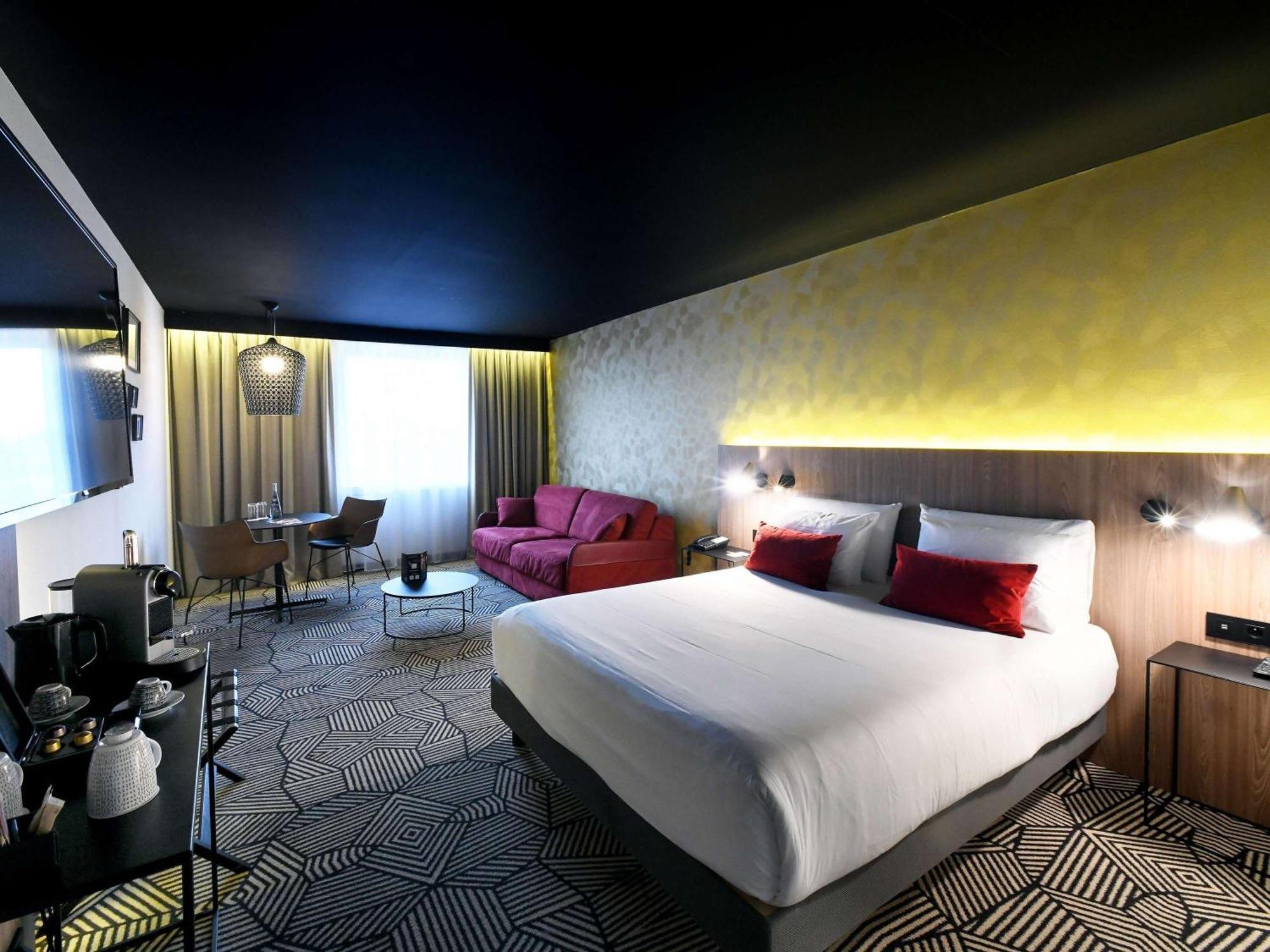 Mercure Arras Centre Gare Eksteriør billede
