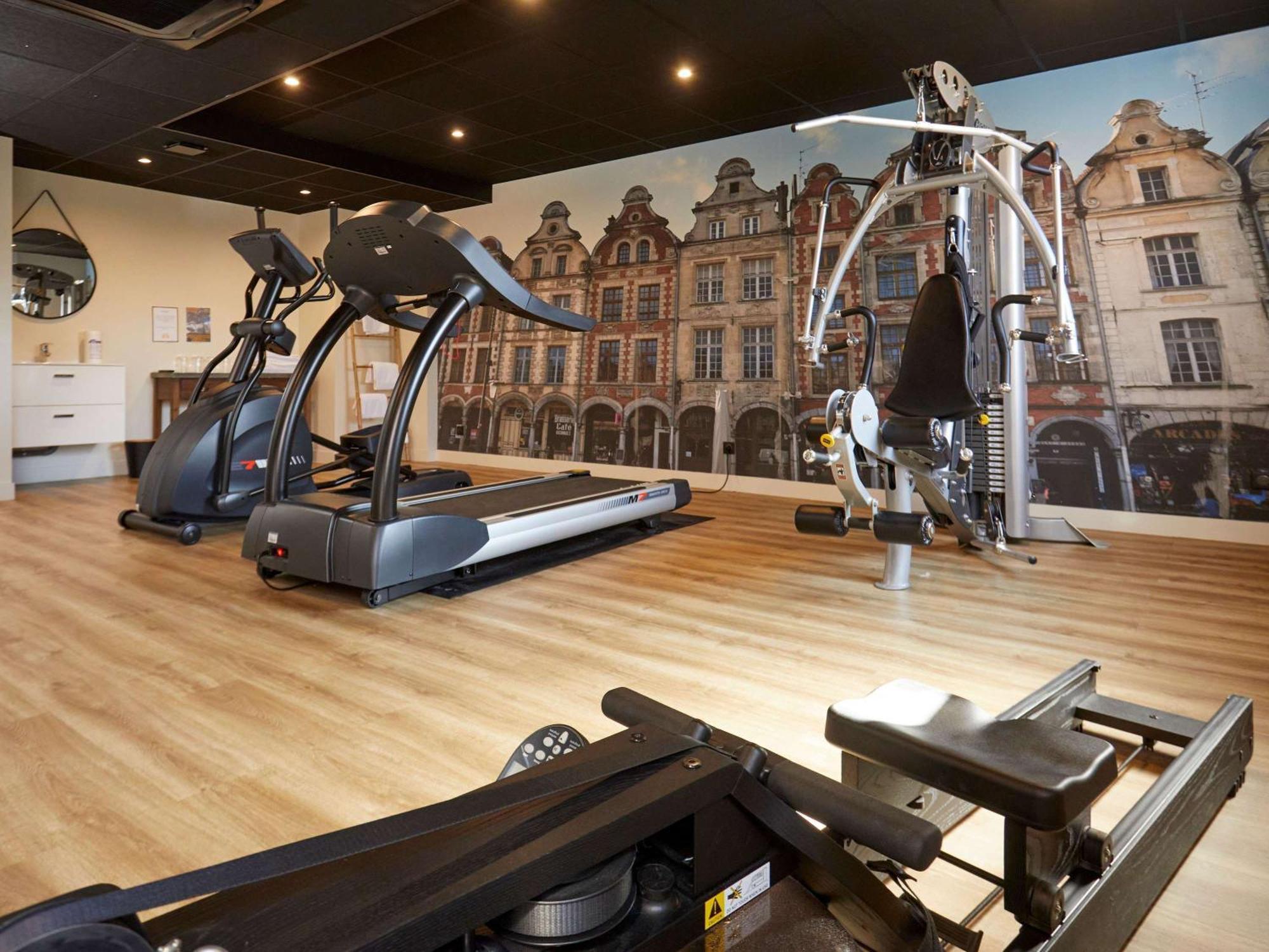 Mercure Arras Centre Gare Eksteriør billede
