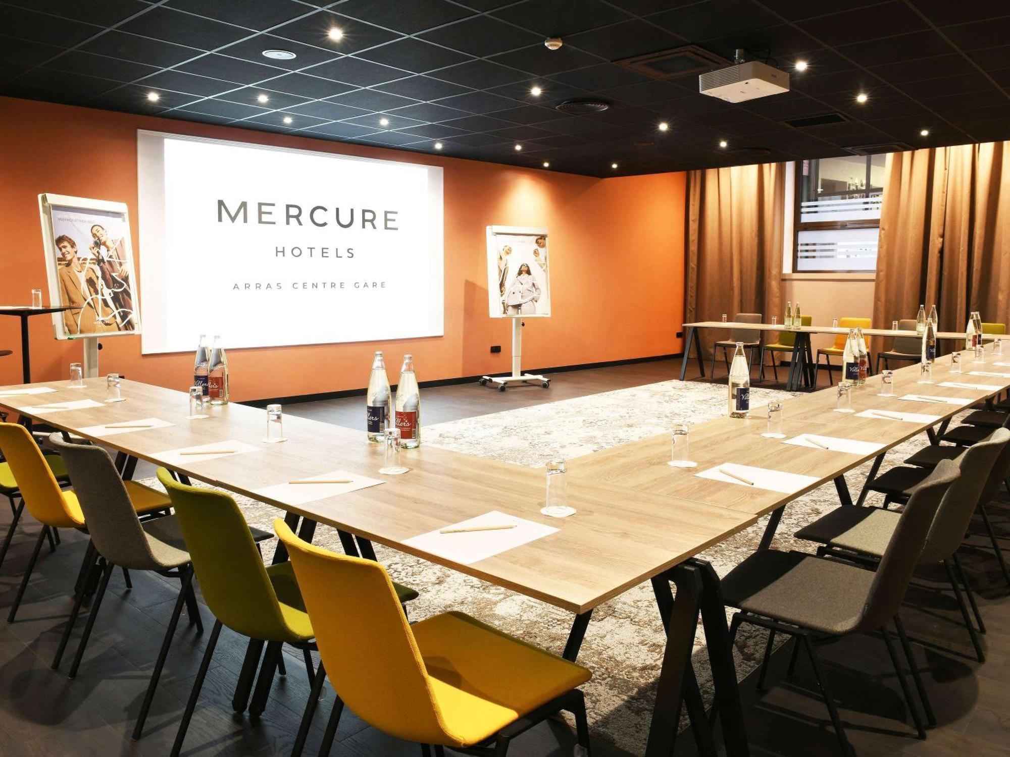Mercure Arras Centre Gare Eksteriør billede