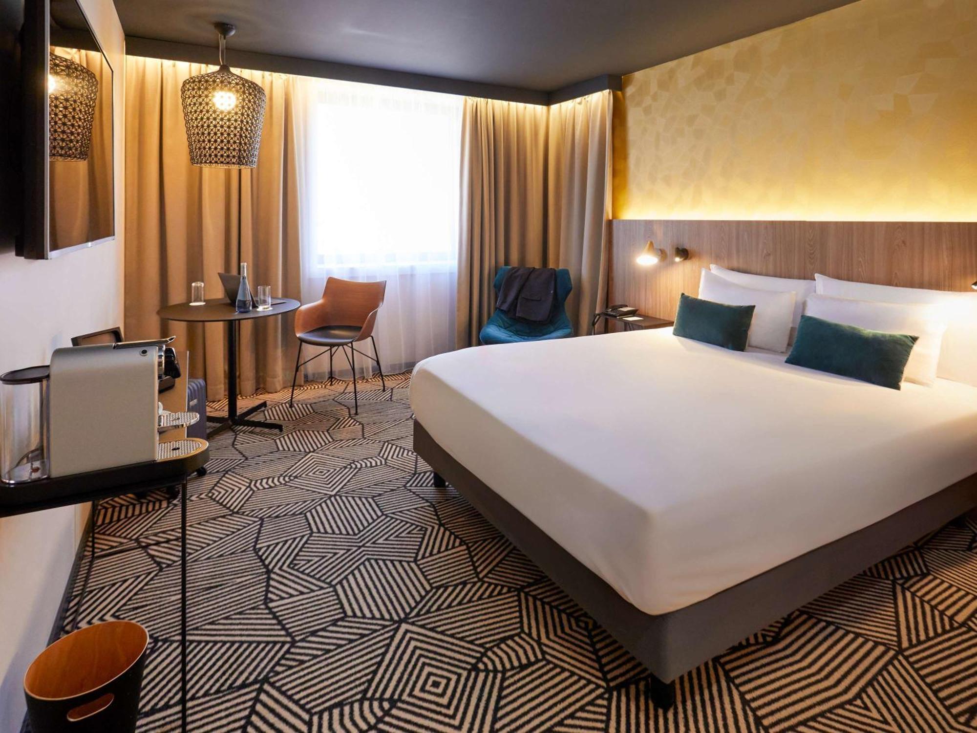 Mercure Arras Centre Gare Eksteriør billede